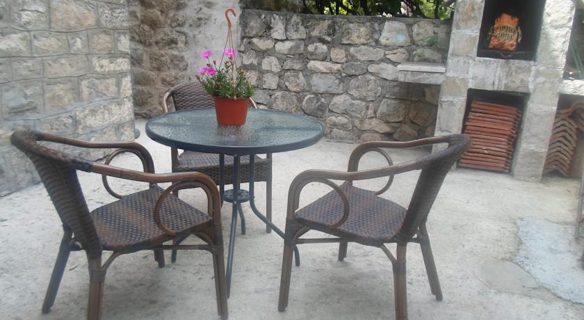 Savic Apartments Kotor Quarto foto